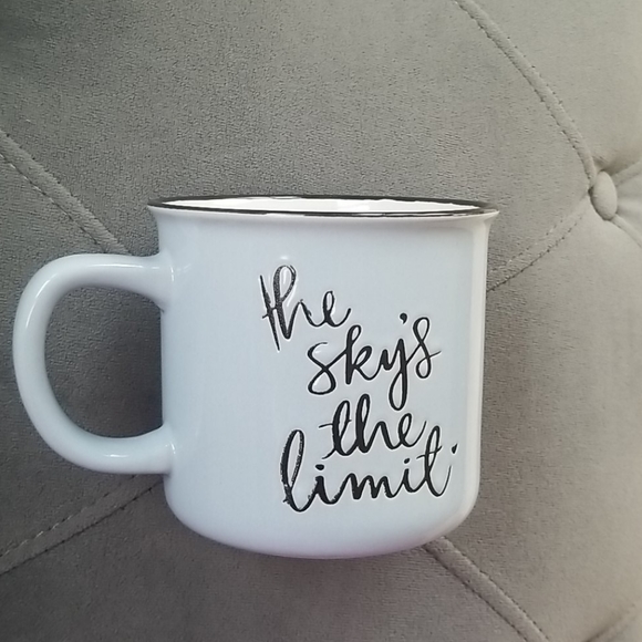 dayna lee Other - The Sky's the Limit ❤ mug